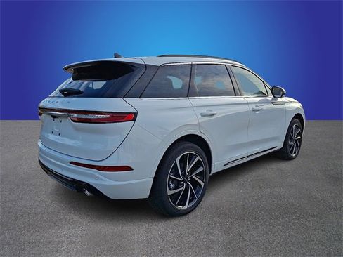 New 2025 Lincoln Corsair Grand Touring w/ Equipment Group 301A image 3