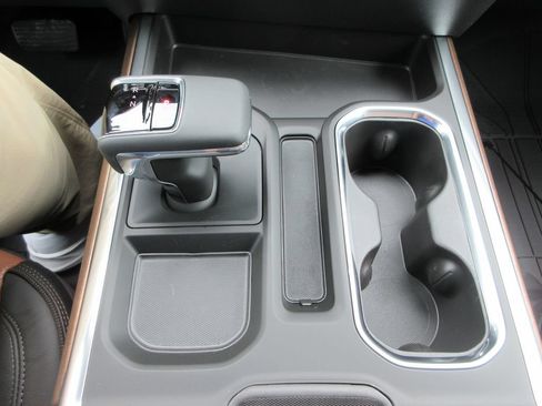 New 2026 Chevrolet Silverado 1500 High Country AWD/4WD image 33