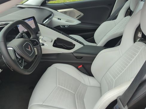 Used 2020 Chevrolet Corvette Stingray Premium Conv w/ 3LT Preferred Equipment Group image 31