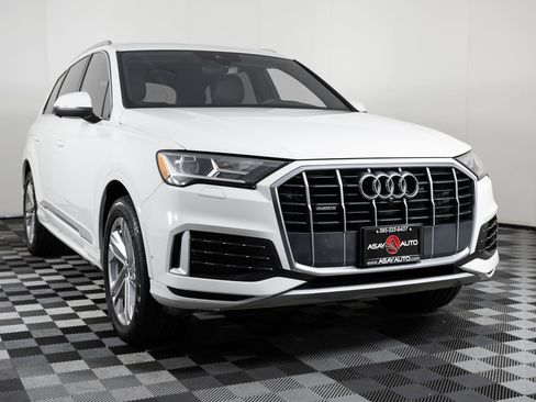 Used 2021 Audi Q7 2.0T Premium w/ Convenience Package image 11