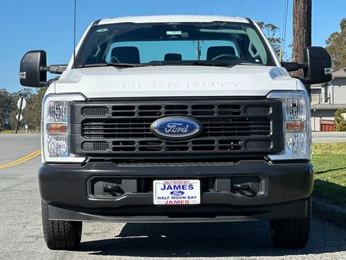 New 2026 Ford F250 XL w/ XL Driver Assist Package RWD image 8