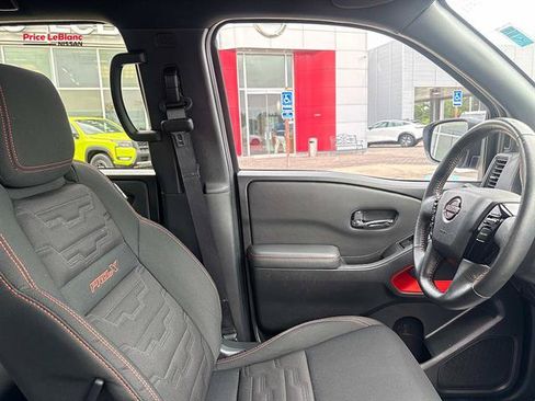 Used 2024 Nissan Frontier Pro-X RWD image 10