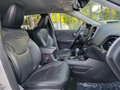 Certified 2020 Jeep Cherokee Limited image 24