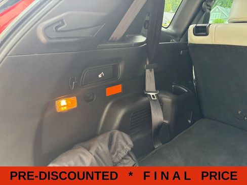Used 2023 Mitsubishi Outlander SEL AWD/4WD image 19