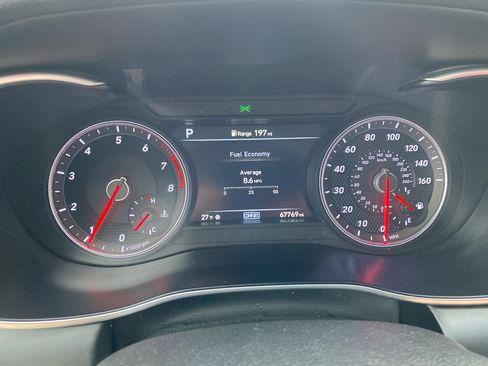 Used 2020 Genesis G70 2.0T w/ Elite Package image 9