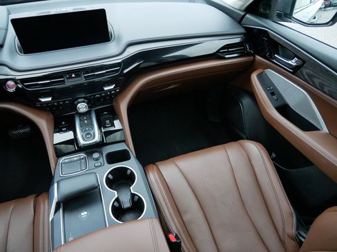 Used 2023 Acura MDX w/Advance Package image 11