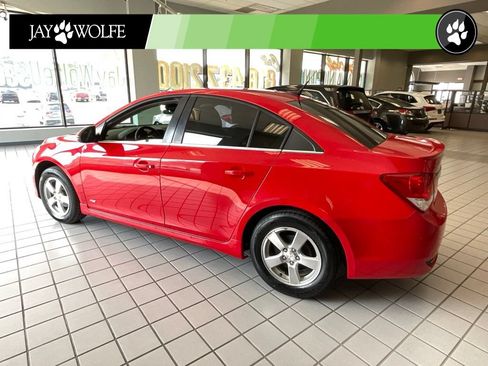 Used 2014 Chevrolet Cruze LT w/ RS Package FWD image 4