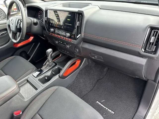 Certified 2025 Nissan Frontier Pro-X RWD image 25