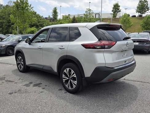 Used 2023 Nissan Rogue SV AWD/4WD image 3