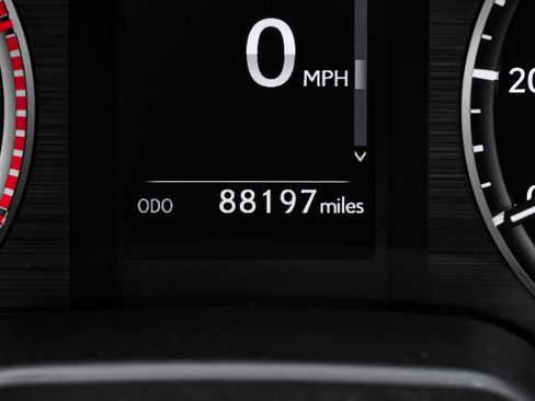 Used 2022 Lexus GX 460 Premium w/ Premium Package image 18