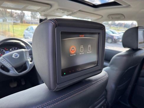 Used 2019 Nissan Armada Platinum w/ Captain's Chairs Package image 11