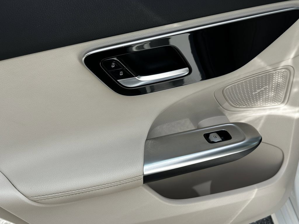 Certified 2025 Mercedes-Benz C 300 Sedan image 25