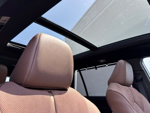 Certified 2026 Toyota Grand Highlander AWD Hybrid image 23