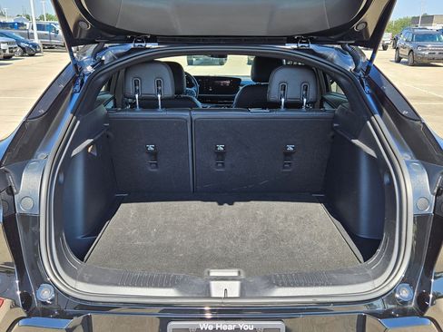 Used 2025 Buick Envista Sport Touring FWD image 29
