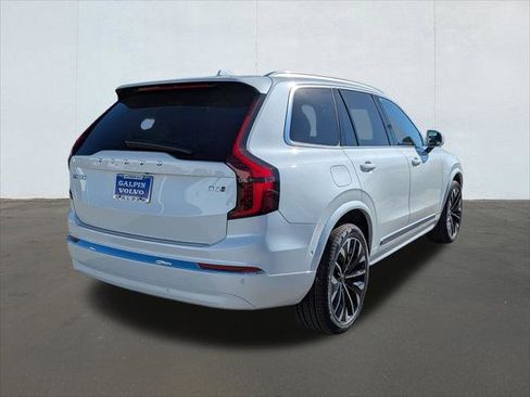 New 2026 Volvo XC90 B6 Plus w/ Protection Package Premier image 2