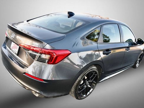 Used 2024 Honda Civic Sport image 7