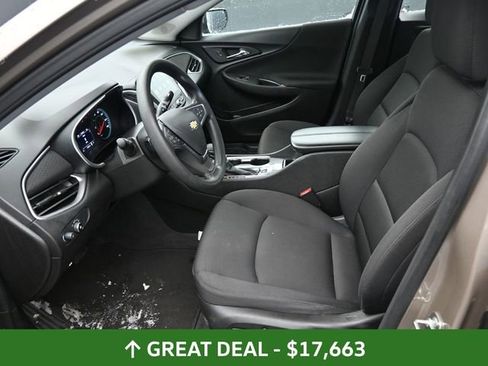 Used 2024 Chevrolet Malibu LT image 18