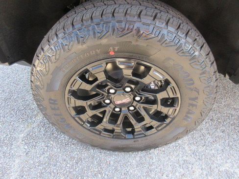 New 2026 GMC Canyon Elevation w/ Convenience Package RWD image 12