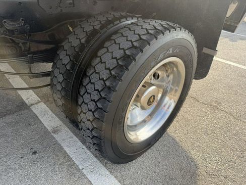 Used 2017 Ford F450 XL w/ Power Equipment Group image 7