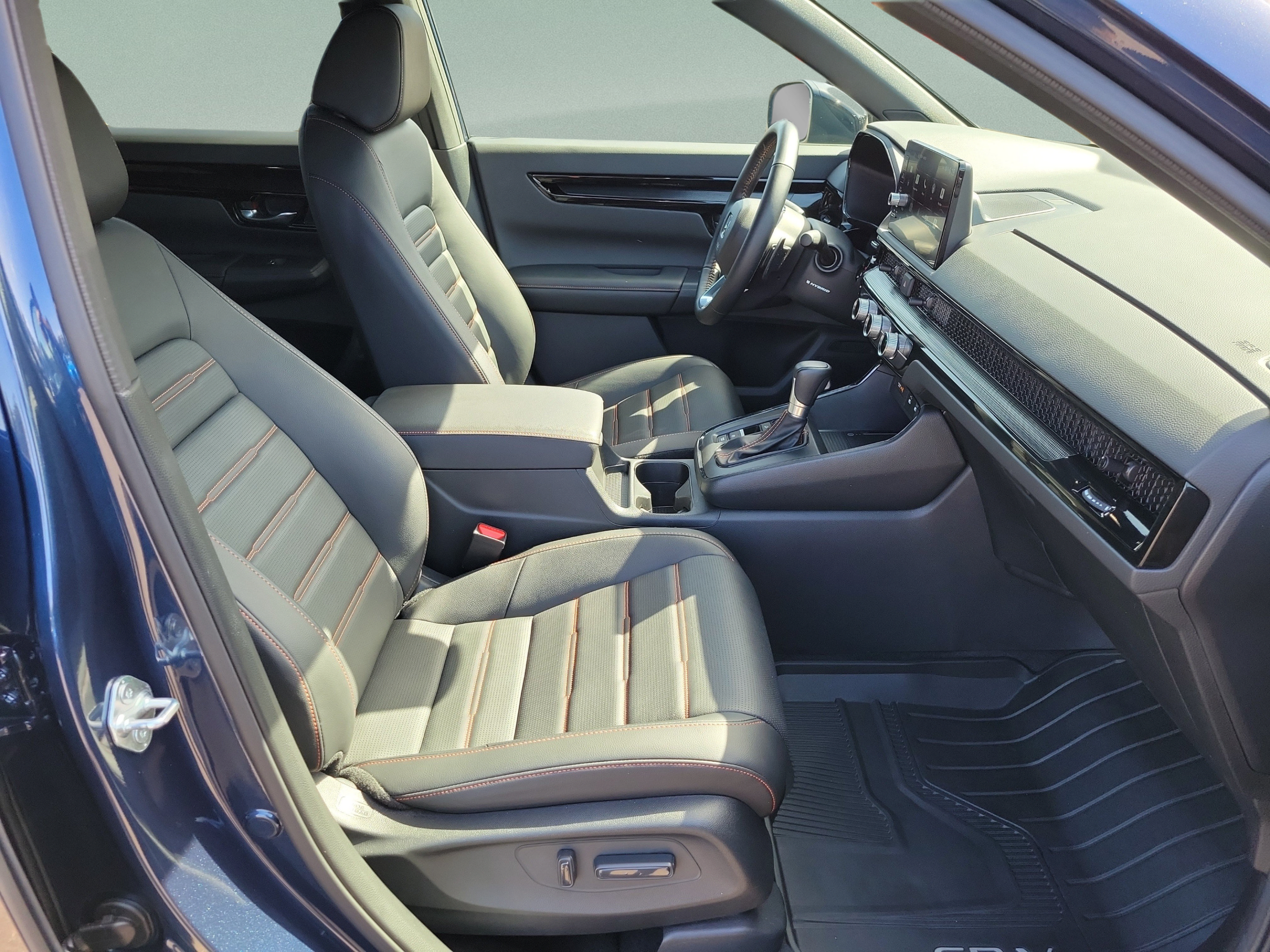 Used 2026 Honda CR-V Sport Touring image 18