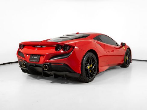 Used 2021 Ferrari F8 Tributo image 9