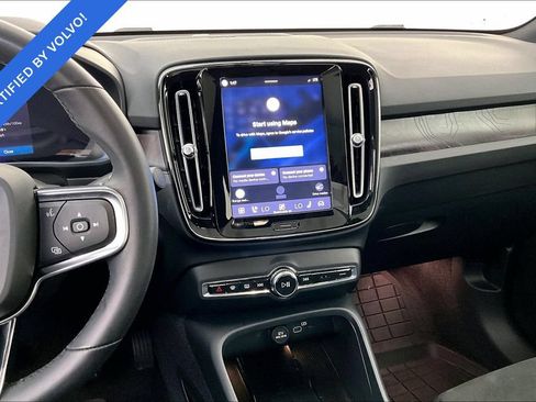 Certified 2023 Volvo C40 P8 Recharge Ultimate w/ Protection Package Premier AWD/4WD image 7
