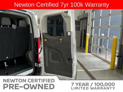 Used 2023 Ford Transit 350 XLT RWD image 32