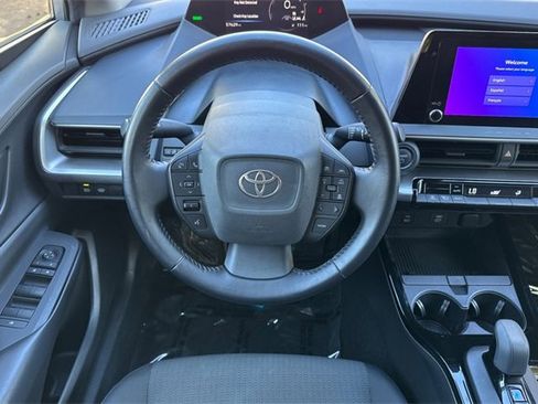 Used 2023 Toyota Prius LE image 16