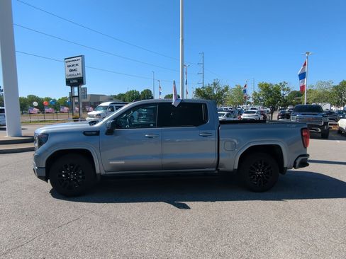 Used 2024 GMC Sierra 1500 Elevation w/ X31 Off-Road Package AWD/4WD image 6