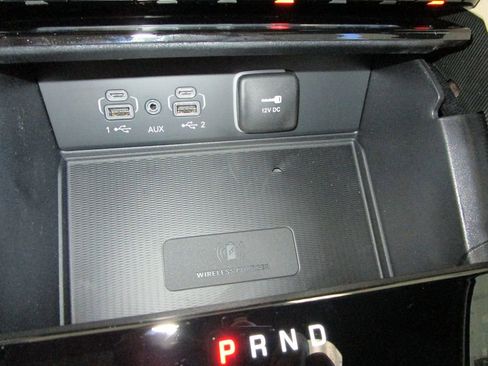 New 2025 Jeep Grand Cherokee L Limited w/ Luxury Tech Group II image 39