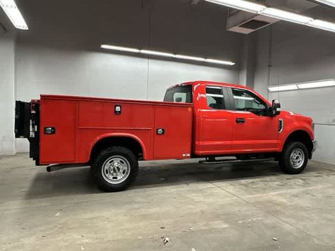 Used 2019 Ford F350 XL w/ XL Value Package AWD/4WD image 3