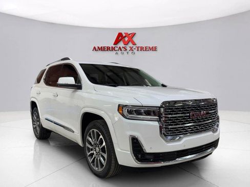 Used 2021 GMC Acadia Denali w/ Denali Technology Package image 9
