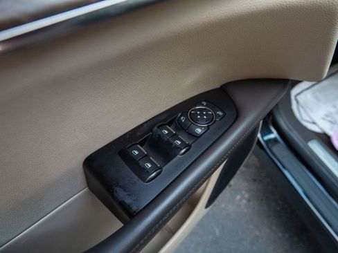 Used 2019 Lincoln Nautilus Reserve FWD image 18