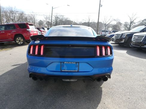 Used 2020 Ford Mustang GT w/ Equipment Group 301A image 6