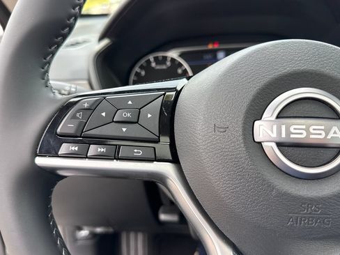 Certified 2025 Nissan Altima 2.5 SV w/ SV Premium Package FWD image 24