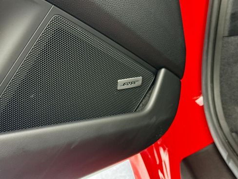 Used 2025 Porsche 911 Carrera RWD image 20