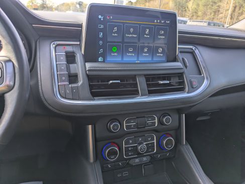 Used 2022 Chevrolet Tahoe Z71 w/ Z71 Off-Road Package image 15