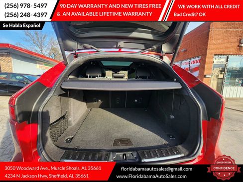 Used 2019 Jaguar F-PACE S image 17