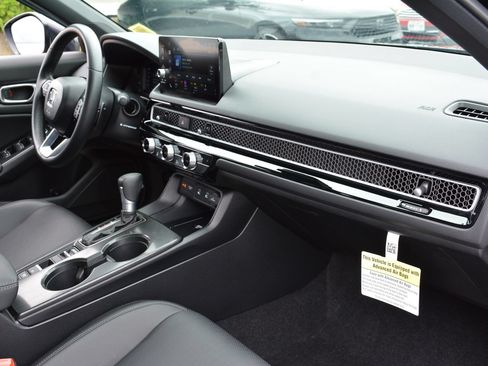 Used 2025 Honda Civic Sport Touring image 21
