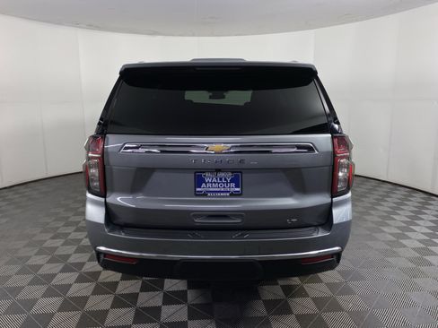Used 2023 Chevrolet Tahoe LT w/ Luxury Package AWD/4WD image 10
