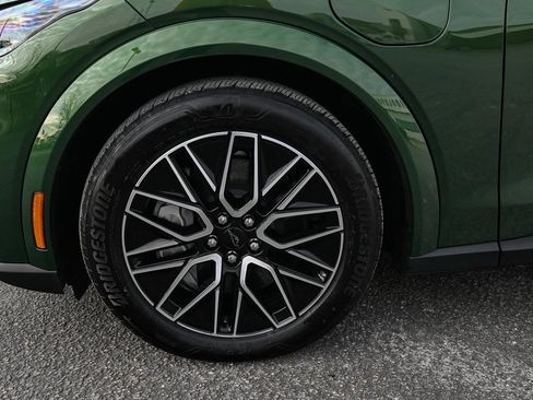 Used 2025 Ford Mustang Mach-E Premium image 12