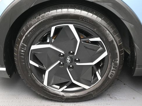 Used 2024 Hyundai Ioniq 5 SE RWD image 27