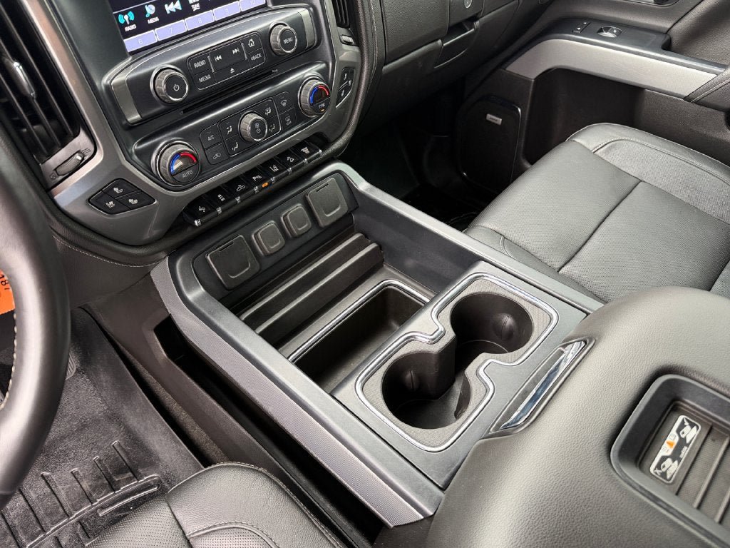 Used 2018 Chevrolet Silverado 2500 LTZ w/ Custom Sport Edition AWD/4WD image 19