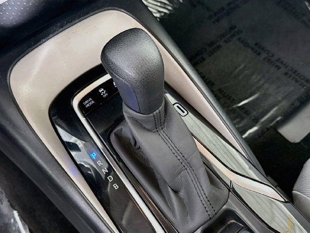 Certified 2020 Toyota Corolla LE w/ Carpet Mat Package (TMS) FWD image 18