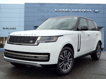 New 2025 Land Rover Range Rover SE