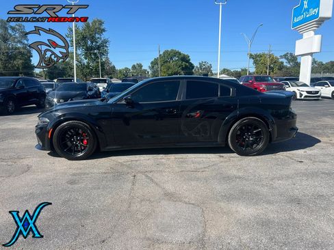 Used 2021 Dodge Charger SRT Hellcat RWD image 4