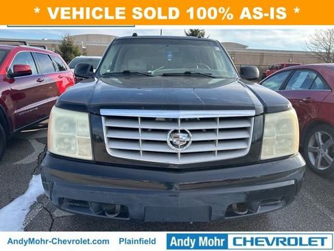Used 2004 Cadillac Escalade 2WD image 2