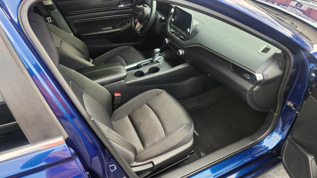 Used 2019 Nissan Altima 2.5 S FWD image 18