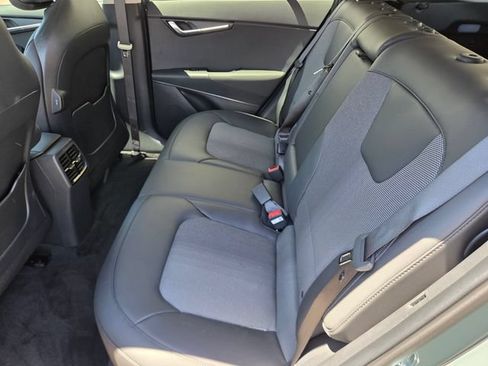 Used 2026 Kia Niro Wind w/ Wind Preserve Package FWD image 11