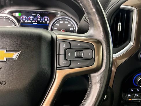 Used 2019 Chevrolet Silverado 1500 High Country w/ Technology Package RWD image 23